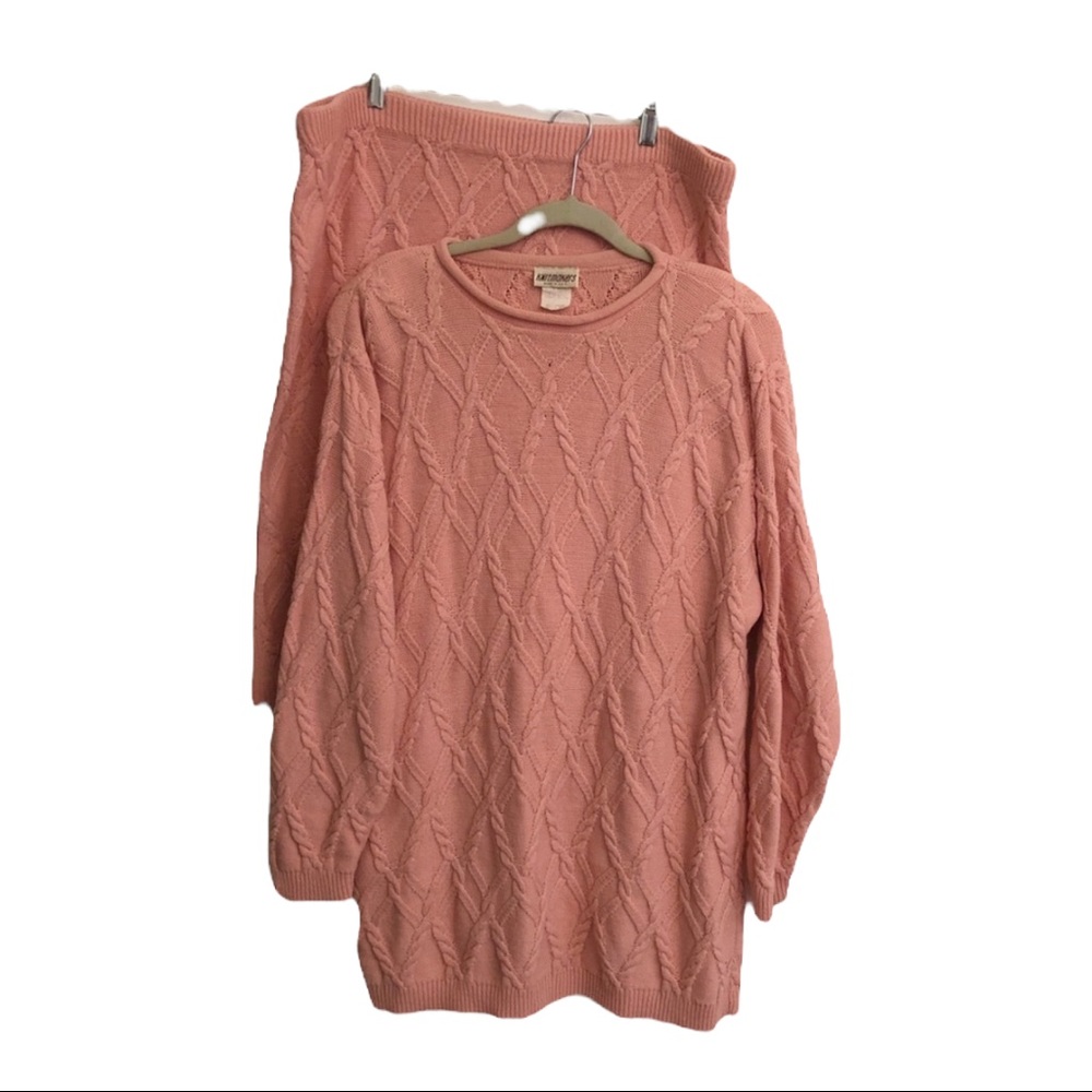 Vintage Coral Knit Skirt Set